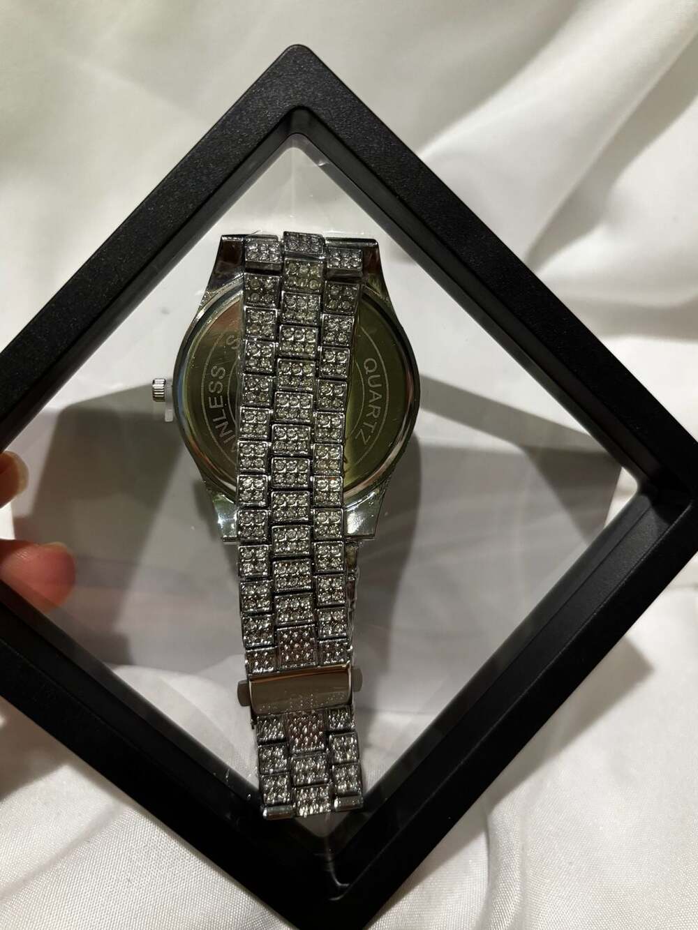 Iced Out Rhinestone Quartz Watch - Picture 4 of 4